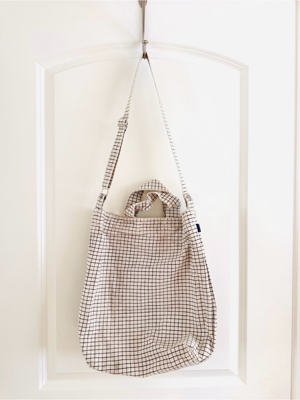BAGGU Black/Cream Grid Tote Bag